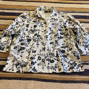 Erika Linen Casual Button Down Shirt Floral Vintage Large Cottagecore Boho Indie